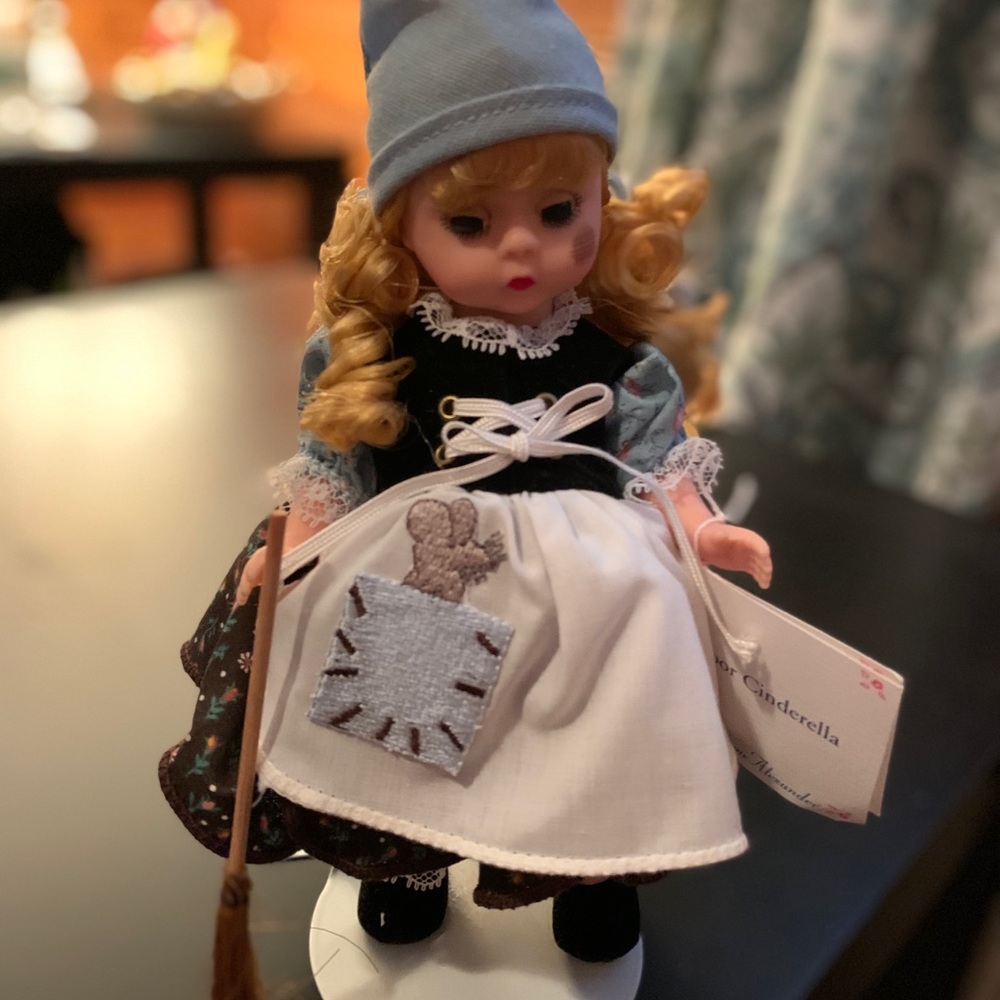 Madame Alexander Poor Cinderella